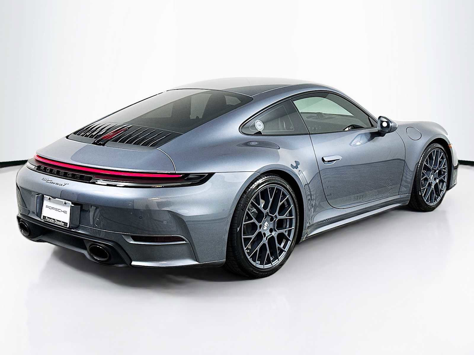 Certified 2025 Porsche 911 Carrera T image 9