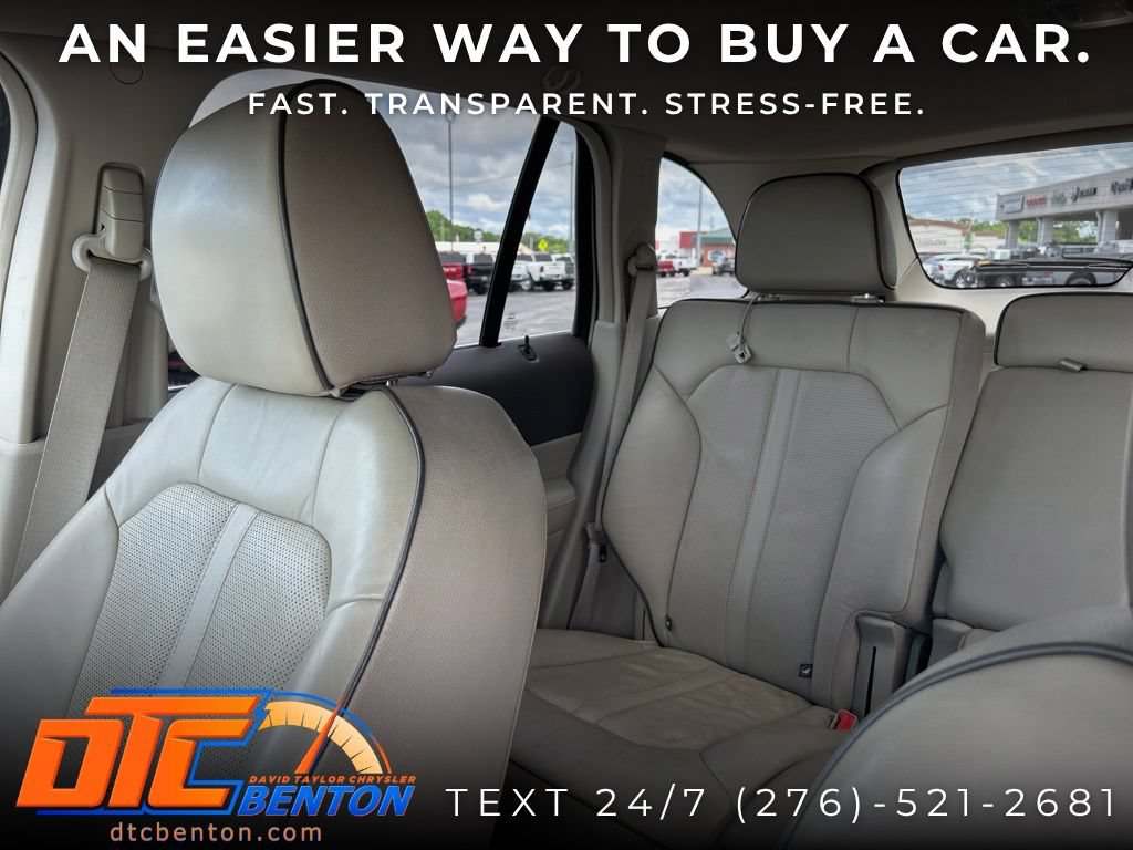 Used 2014 Lincoln MKX AWD w/ Equipment Group 101A image 10