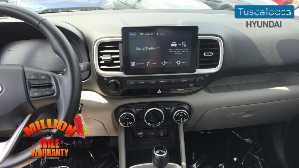Used 2023 Hyundai Venue SEL FWD image 27