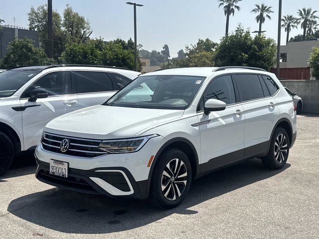 Certified 2023 Volkswagen Tiguan S image 1