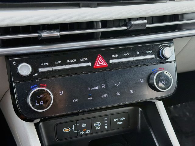Certified 2025 Hyundai Tucson SEL FWD image 16