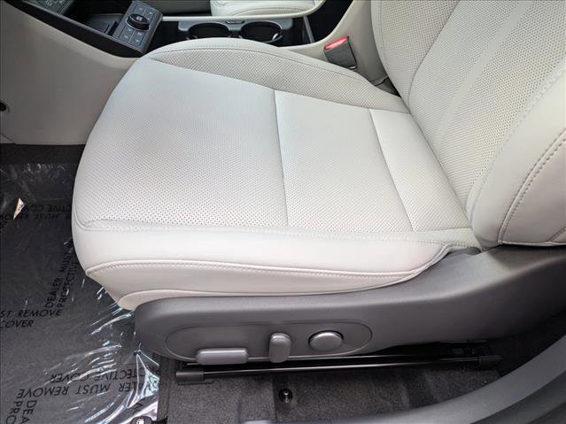 New 2026 Hyundai Kona SEL Premium AWD/4WD image 4