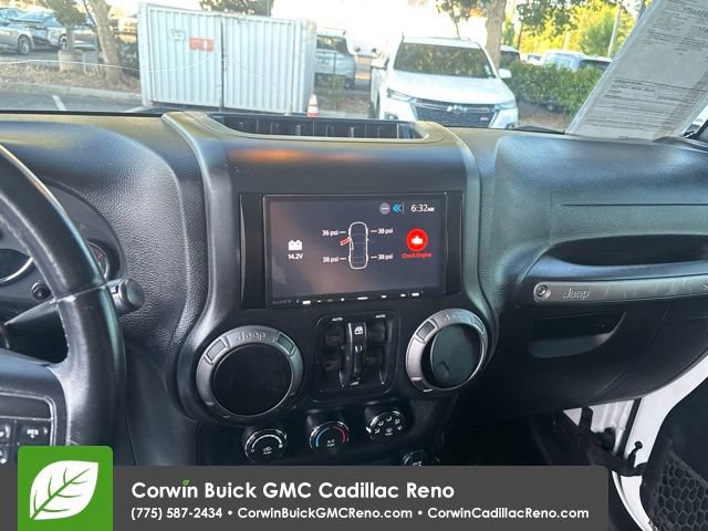 Used 2018 Jeep Wrangler Unlimited Sport S AWD/4WD image 20