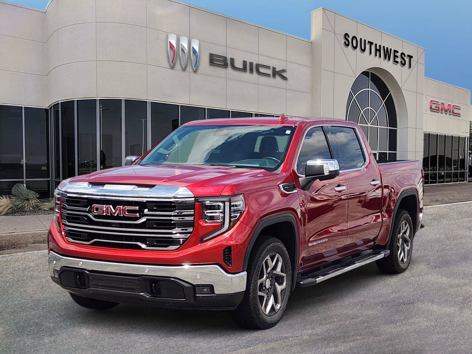 Used 2024 GMC Sierra 1500 SLT w/ SLT Premium Plus Package AWD/4WD video 2