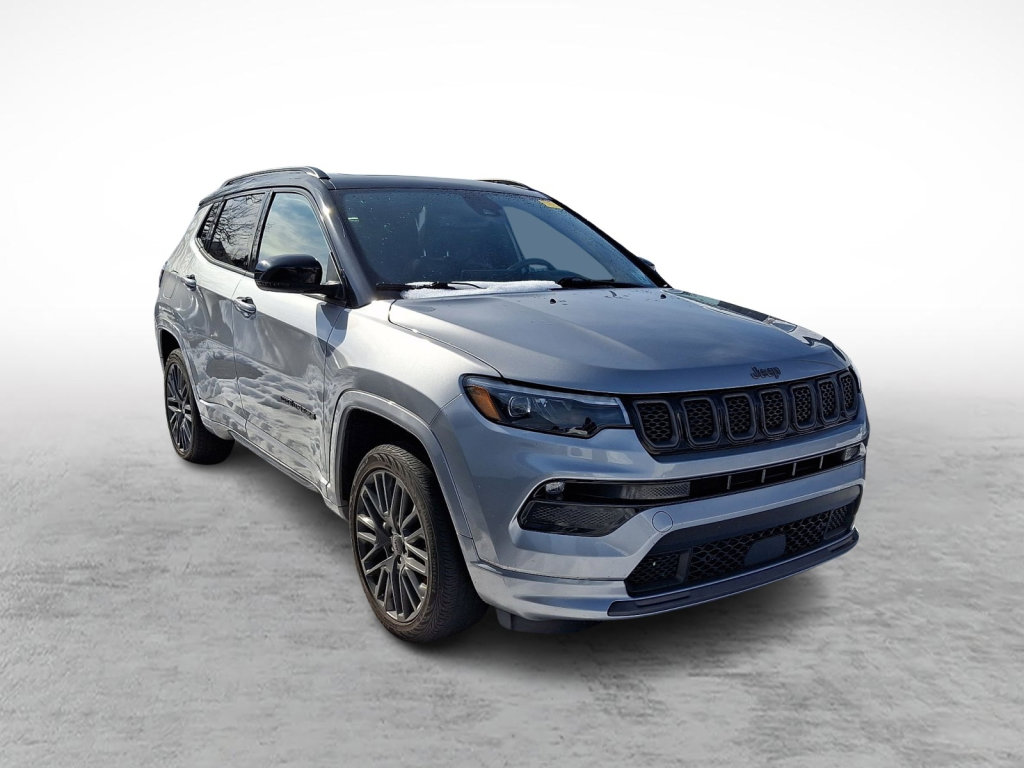 Used 2023 Jeep Compass High Altitude image 2