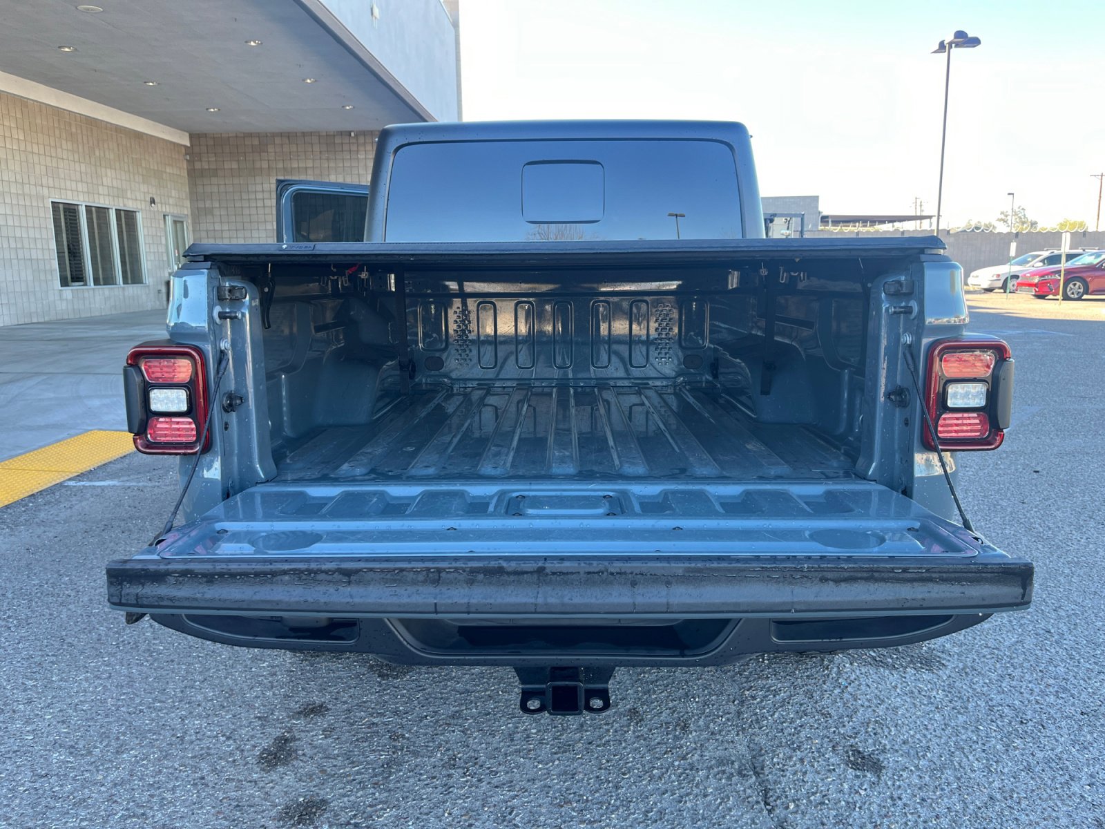 Used 2024 Jeep Gladiator Sport image 34