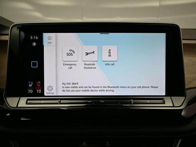 Used 2025 Volkswagen Atlas SE image 33