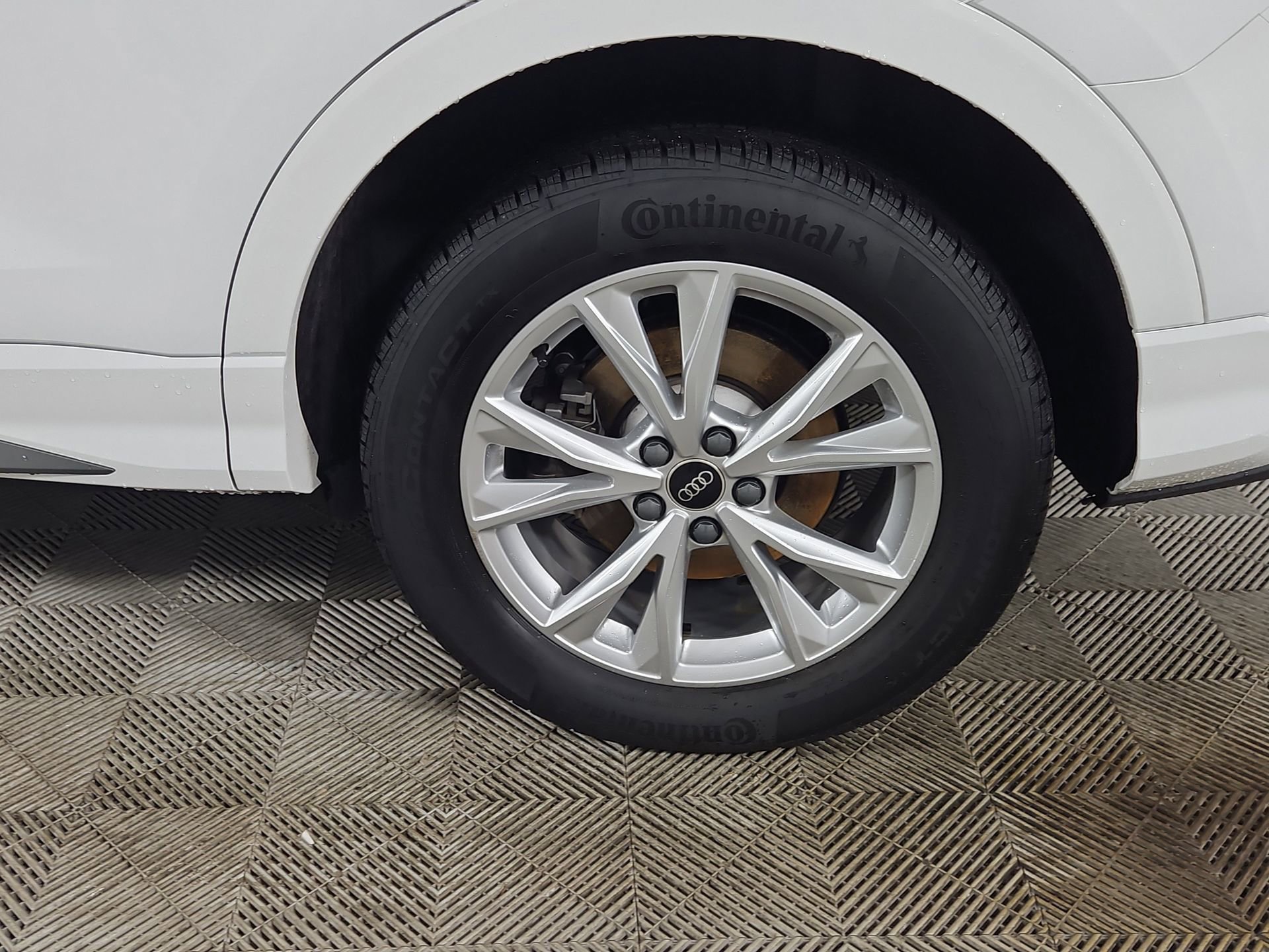 Certified 2025 Audi Q3 2.0T Premium Plus w/ Premium Plus Package image 12