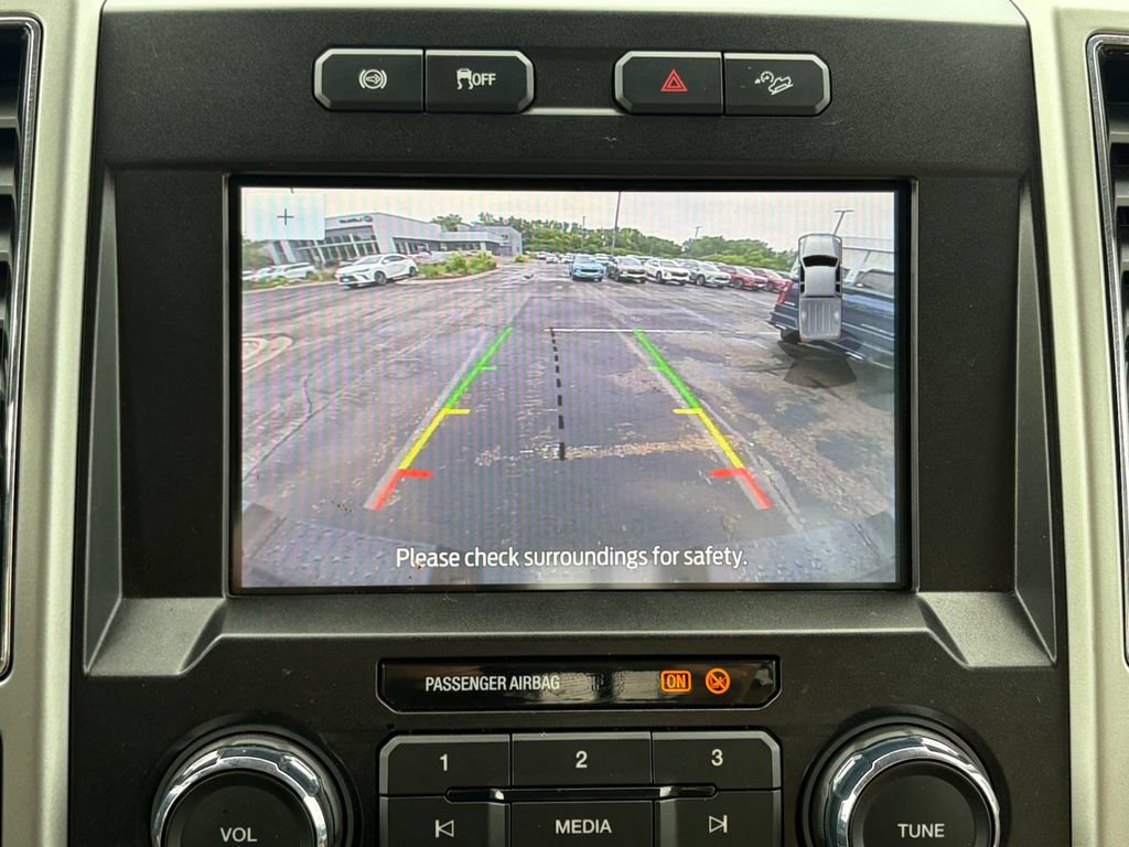 Used 2021 Ford F350 Lariat w/ Lariat Ultimate Package AWD/4WD image 24