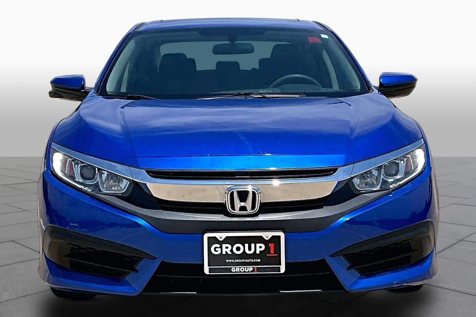 Used 2018 Honda Civic EX image 4