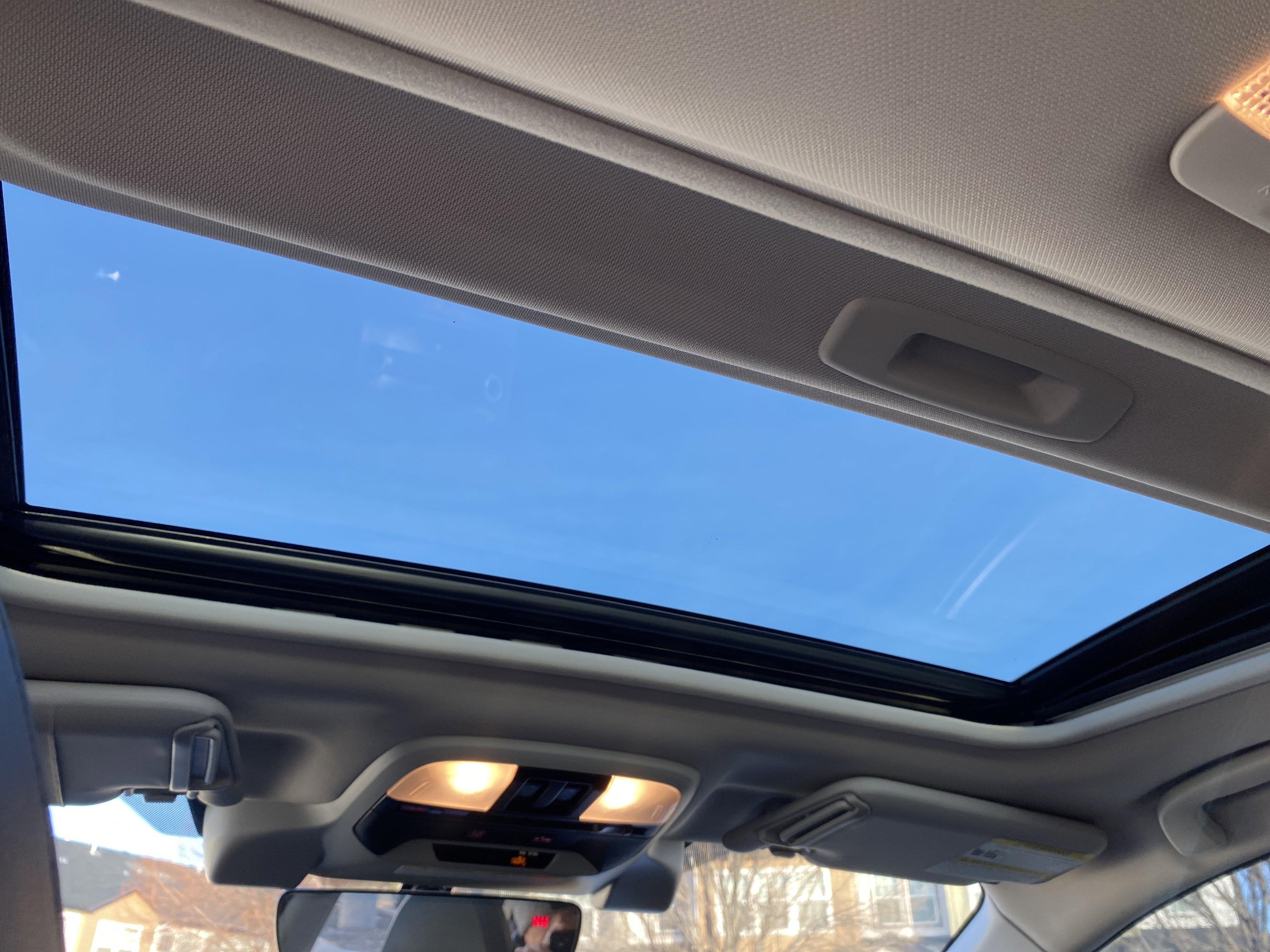 Used 2022 Subaru Crosstrek 2.5i Sport w/ Moonroof Package image 34