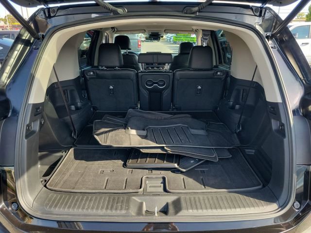 Used 2025 Honda Pilot EX-L image 8