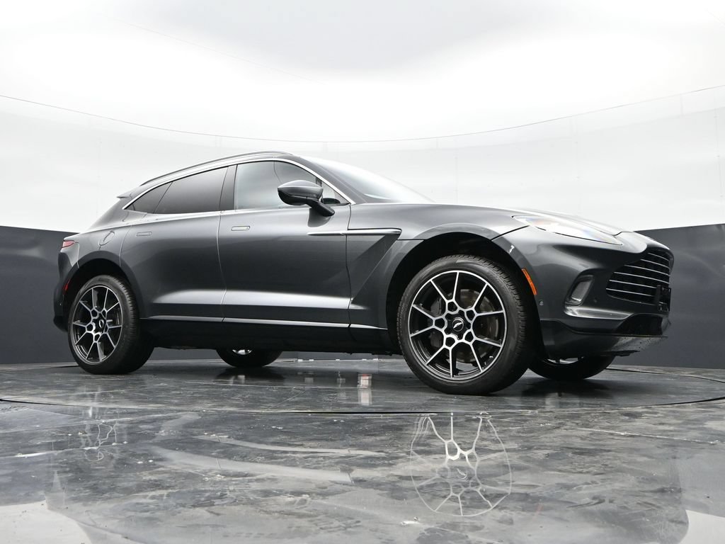 Used 2021 Aston Martin DBX AWD/4WD image 40