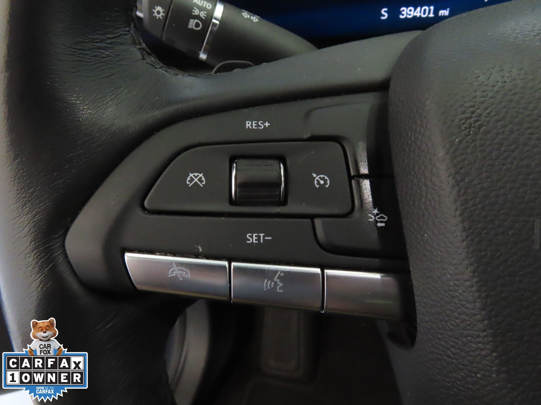 Used 2024 Cadillac XT4 Premium Luxury image 14