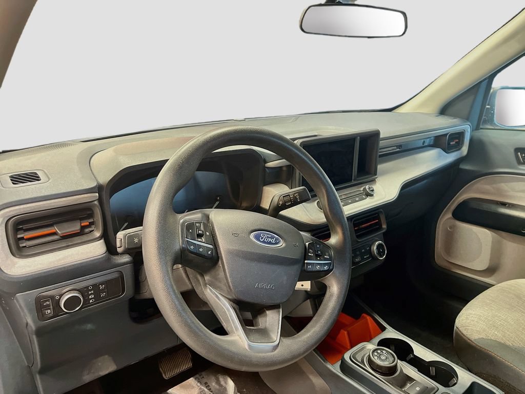 Used 2023 Ford Maverick XLT FWD image 9