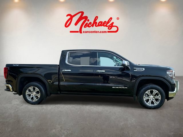 Used 2025 GMC Sierra 1500 SLT AWD/4WD image 2