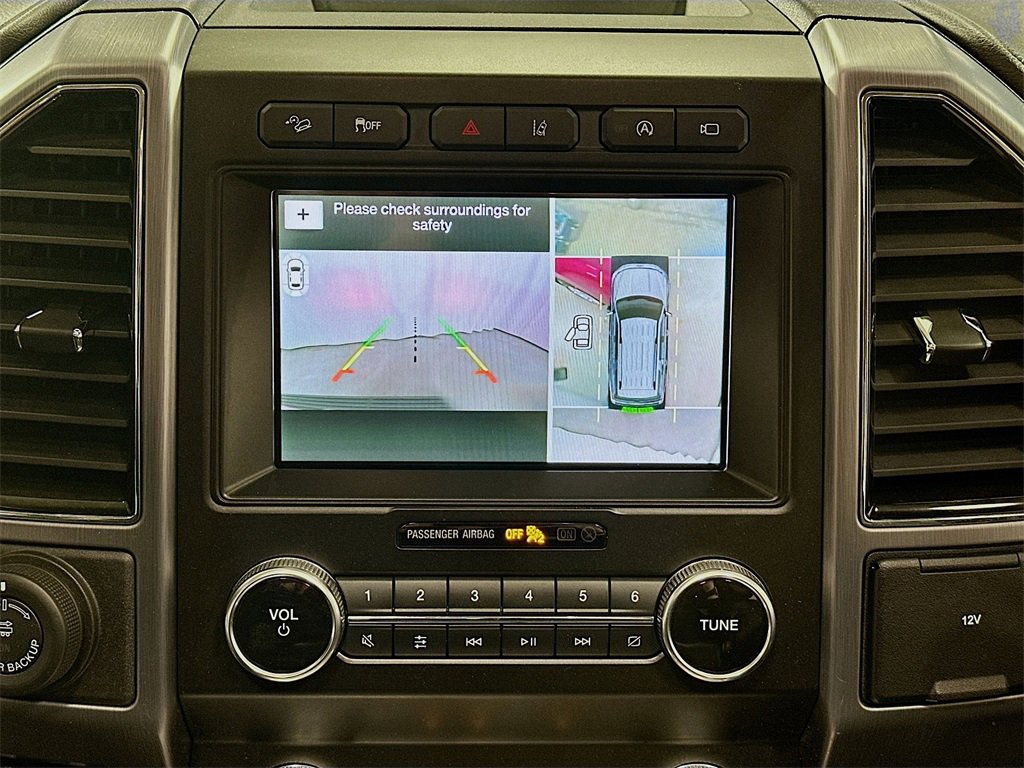 Used 2019 Ford Expedition Platinum image 15