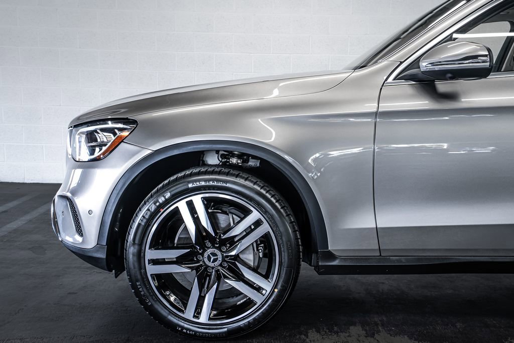 Used 2021 Mercedes-Benz GLC 300 image 12