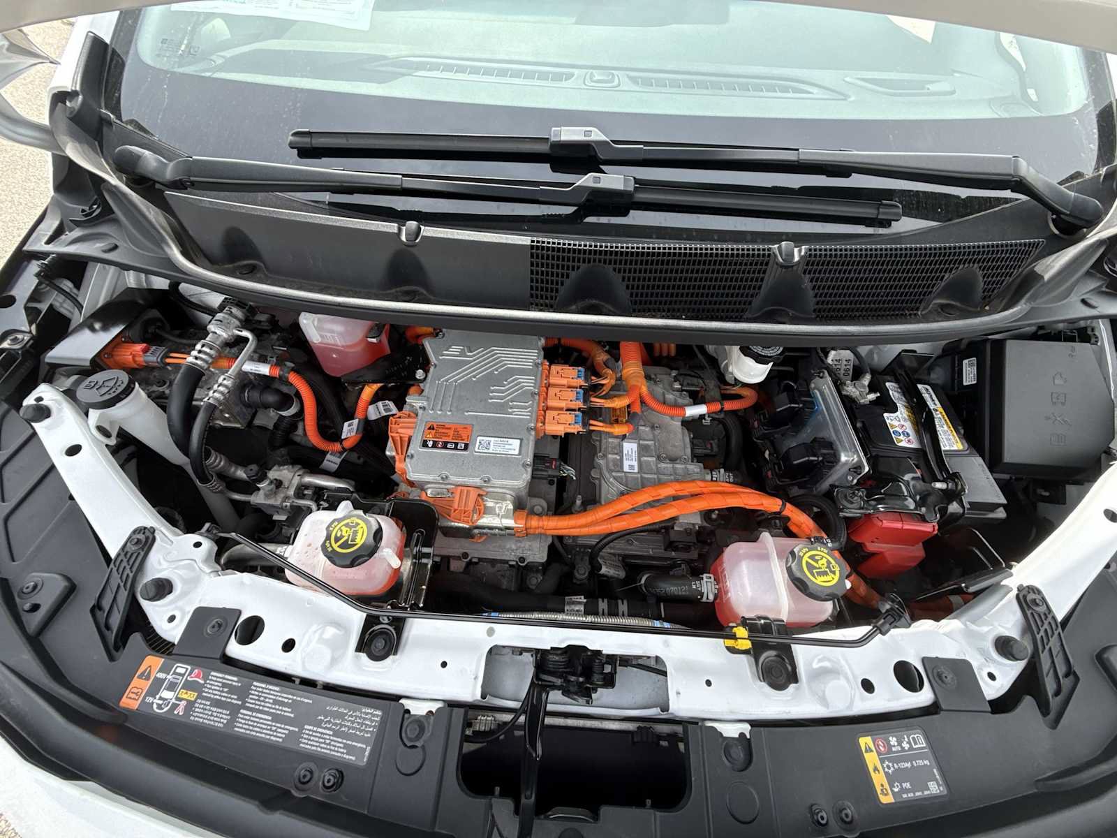 Certified 2022 Chevrolet Bolt LT w/ Infotainment Package FWD image 29
