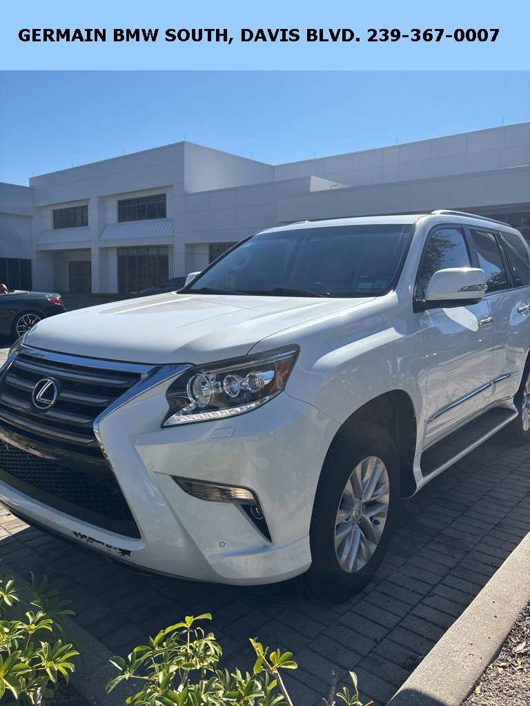 Used 2018 Lexus GX 460 image 2