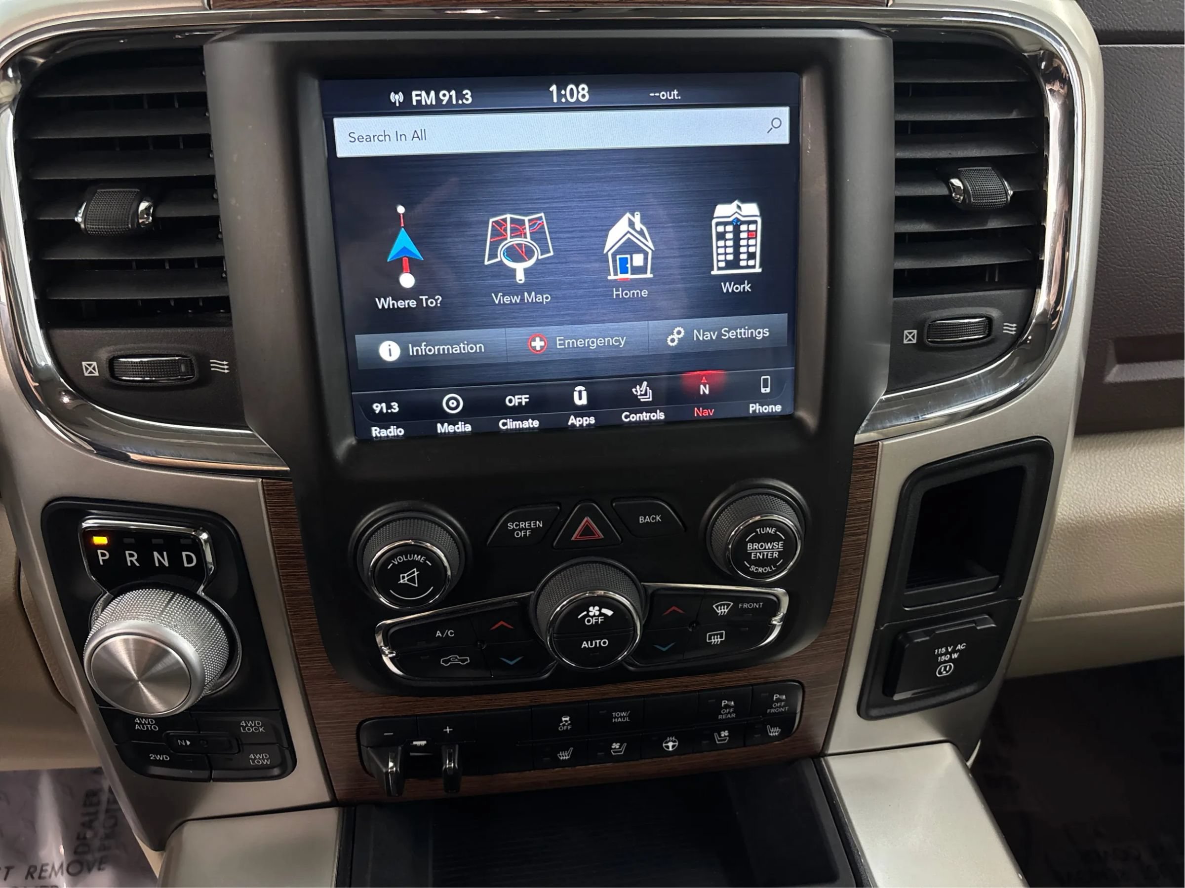 Used 2018 RAM 1500 Laramie w/ Convenience Group AWD/4WD image 35