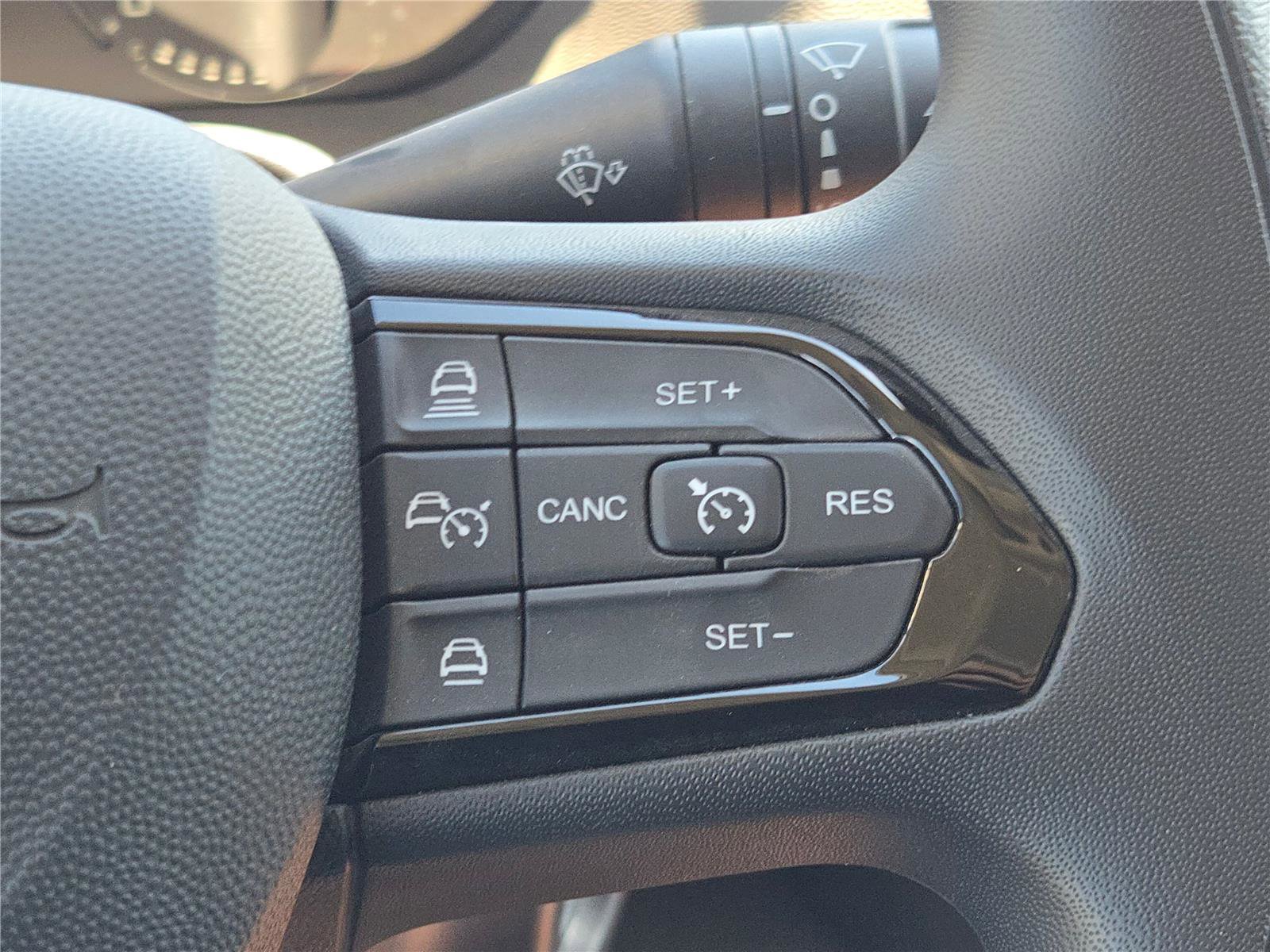 Used 2025 RAM ProMaster 2500 w/ Convenience Group image 26