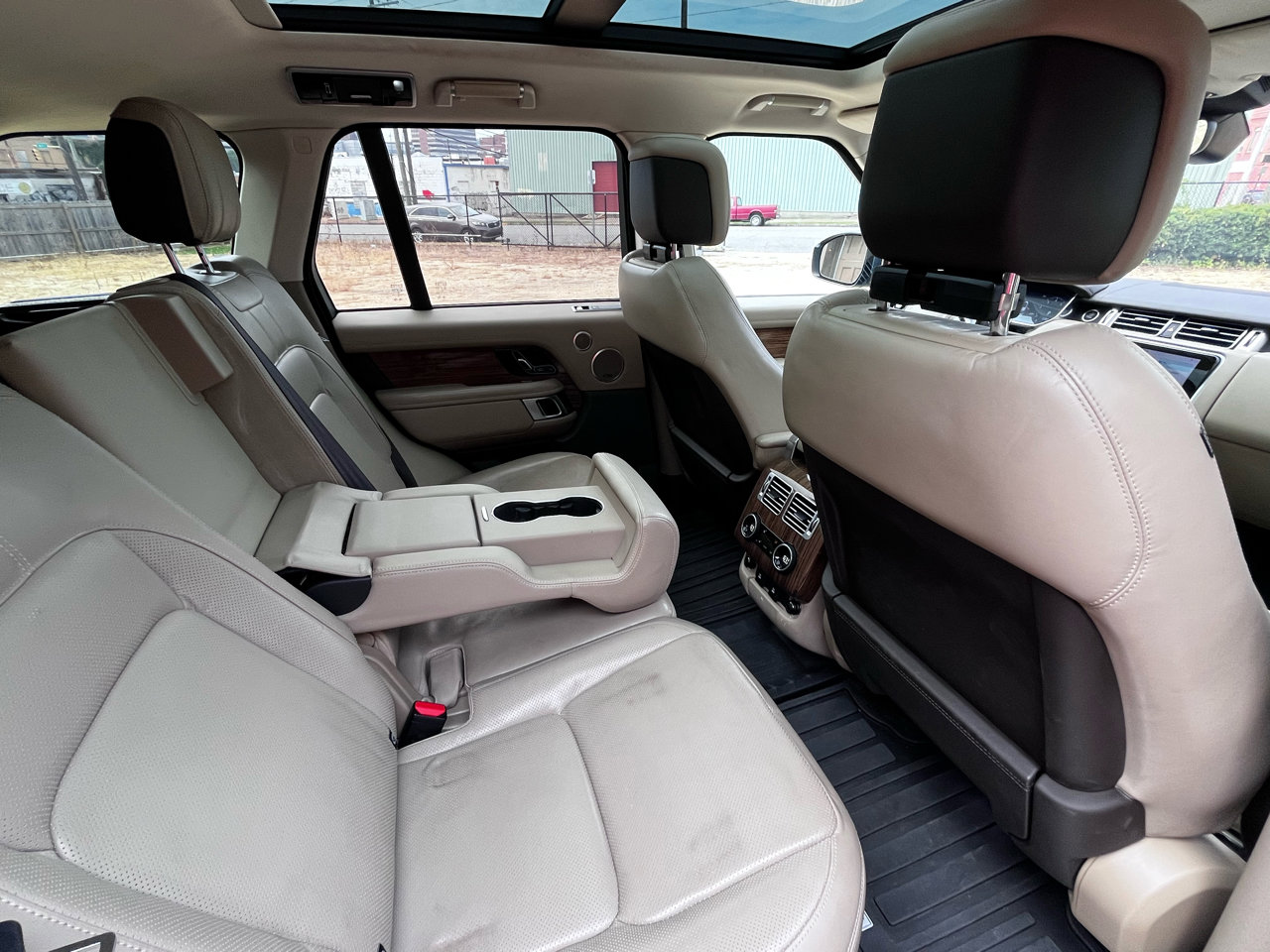 Used 2019 Land Rover Range Rover HSE image 57