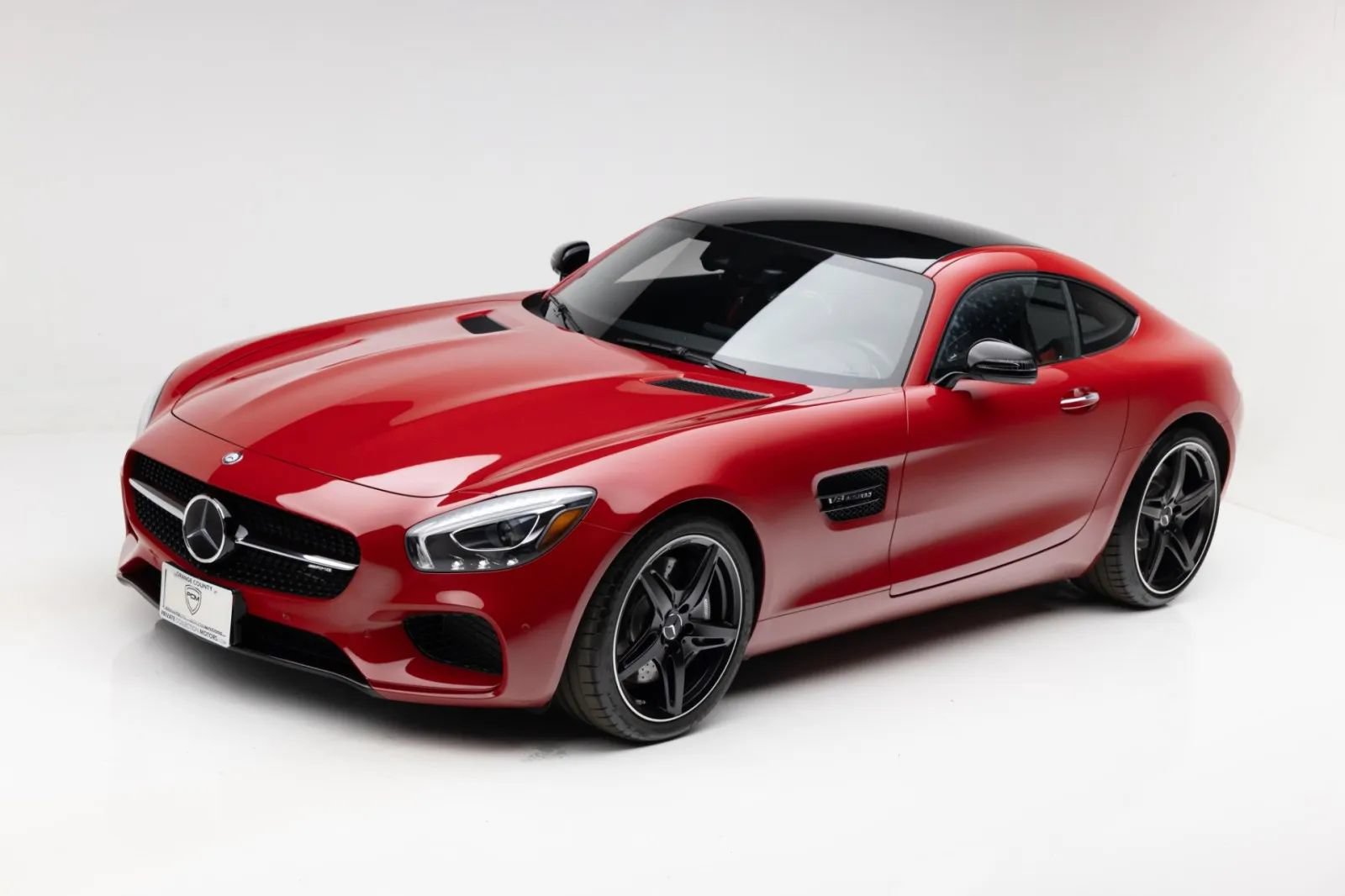 Used 2017 Mercedes-Benz AMG GT Coupe image 1