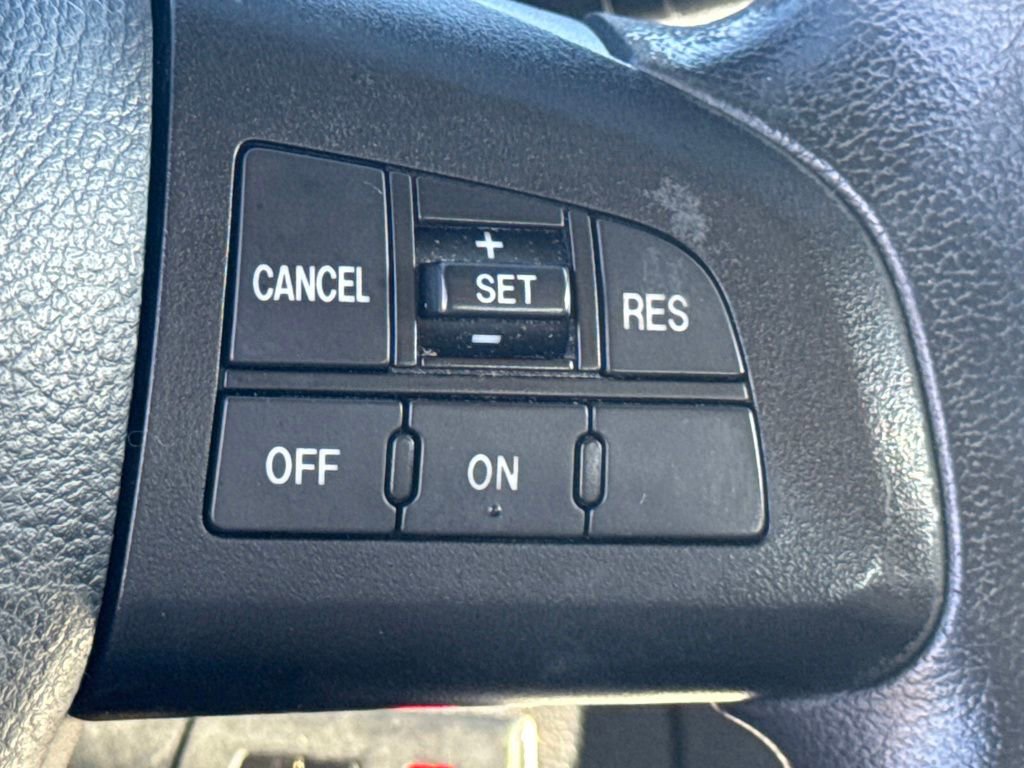 Used 2010 MAZDA MAZDA3 i Touring image 29