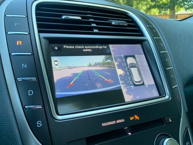 Certified 2019 Lincoln Nautilus Reserve w/ Ultimate Package AWD/4WD image 21
