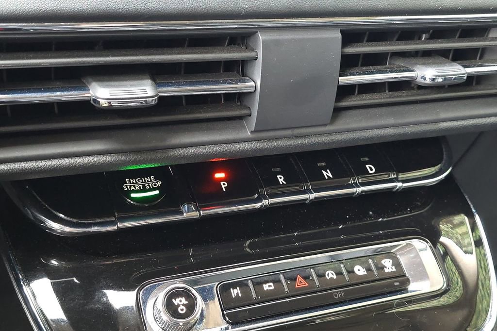 Used 2024 Lincoln Corsair Reserve w/ Equipment Group 201A image 21