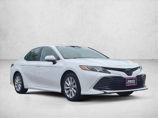 Used 2019 Toyota Camry LE FWD image 3