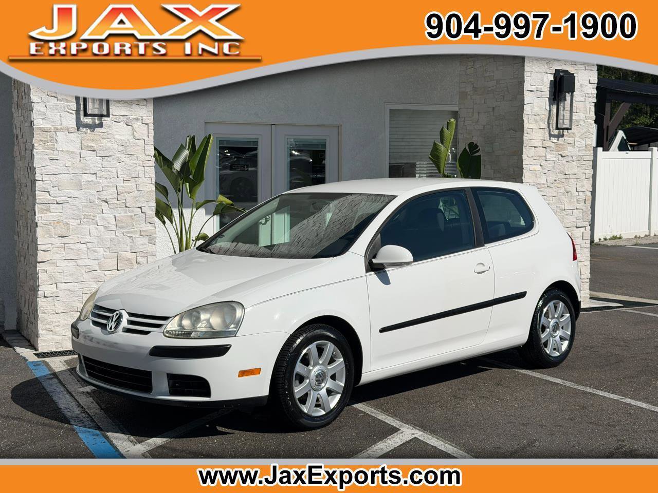 Used 2009 Volkswagen Rabbit S image 1