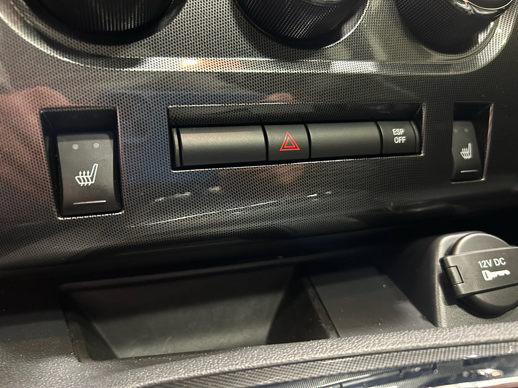 Used 2010 Dodge Challenger R/T RWD image 17
