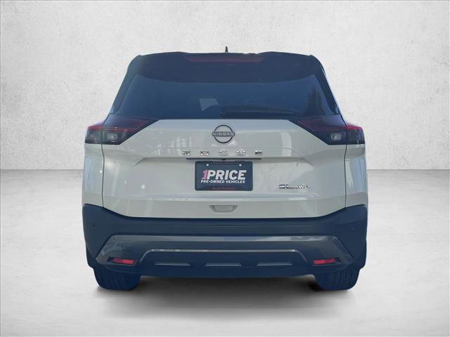 Used 2023 Nissan Rogue SL w/ SL Premium Package image 6