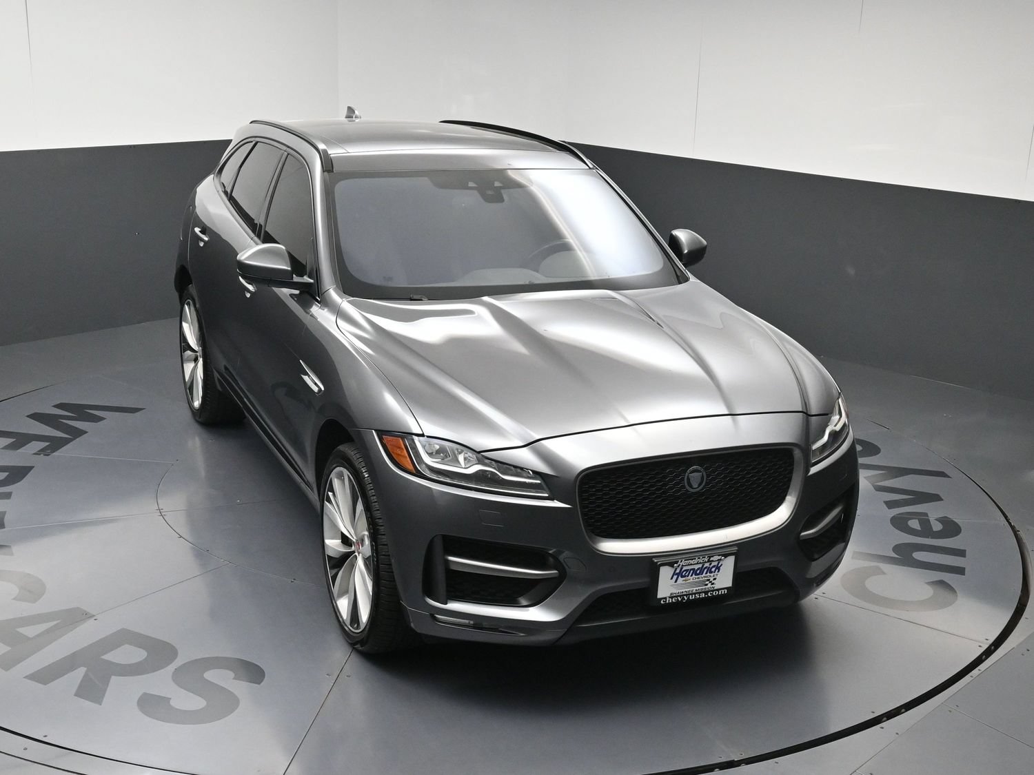 Used 2017 Jaguar F-PACE R-Sport AWD/4WD image 32