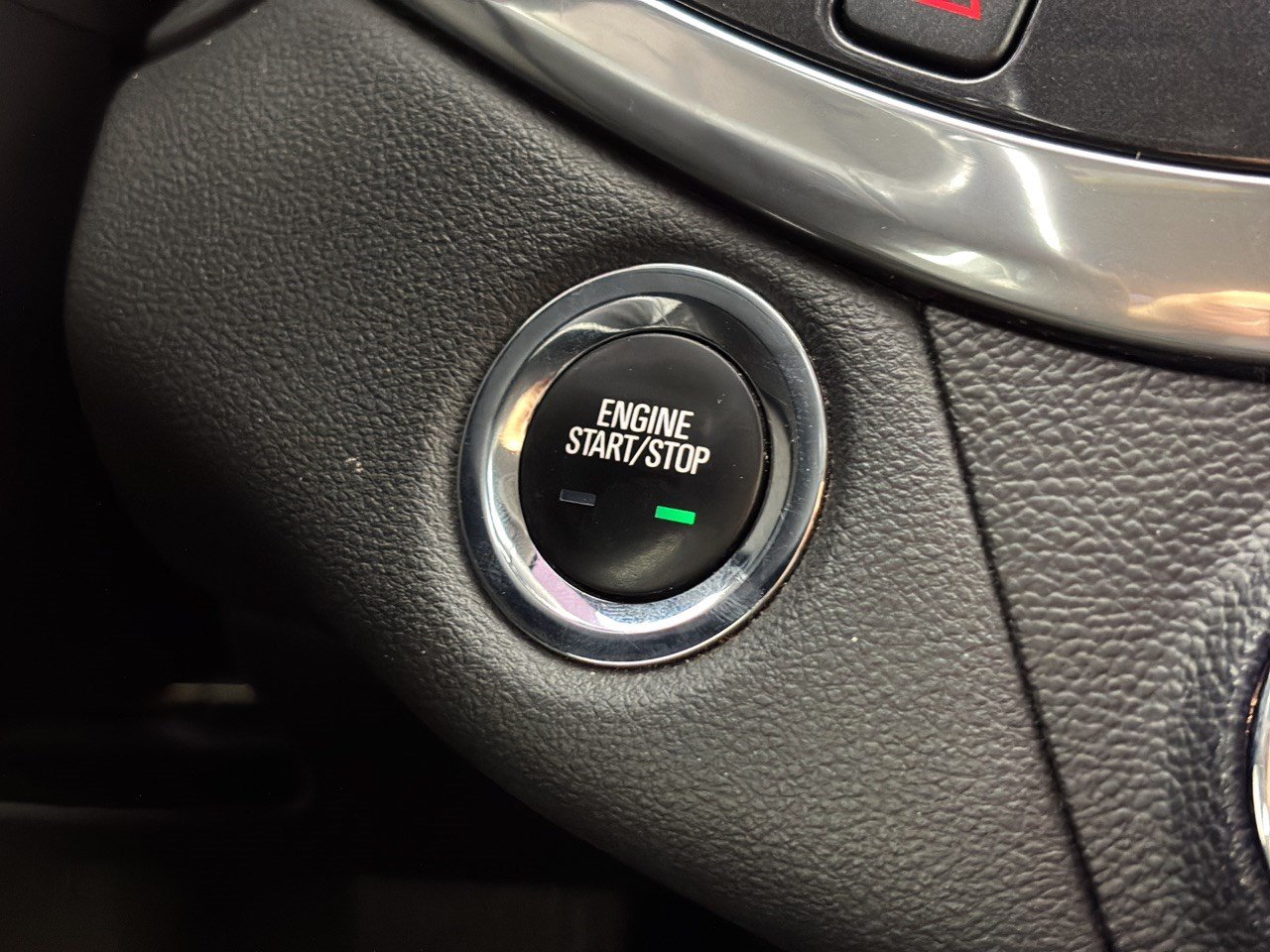 Used 2019 Chevrolet Impala LT FWD image 20