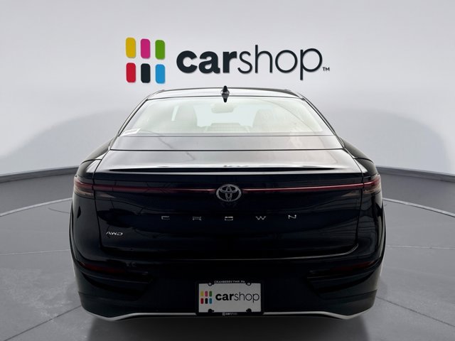 Used 2023 Toyota Crown AWD/4WD image 4