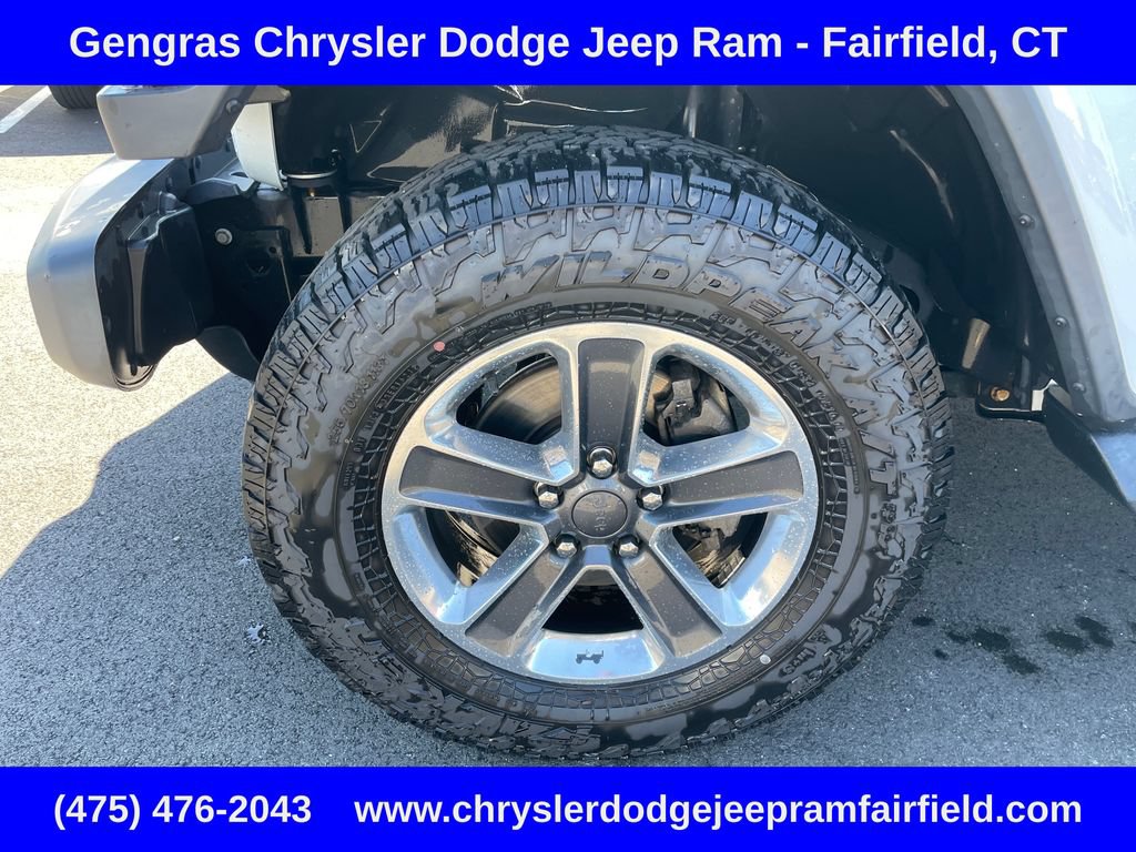 Used 2019 Jeep Wrangler Unlimited Sahara AWD/4WD image 13
