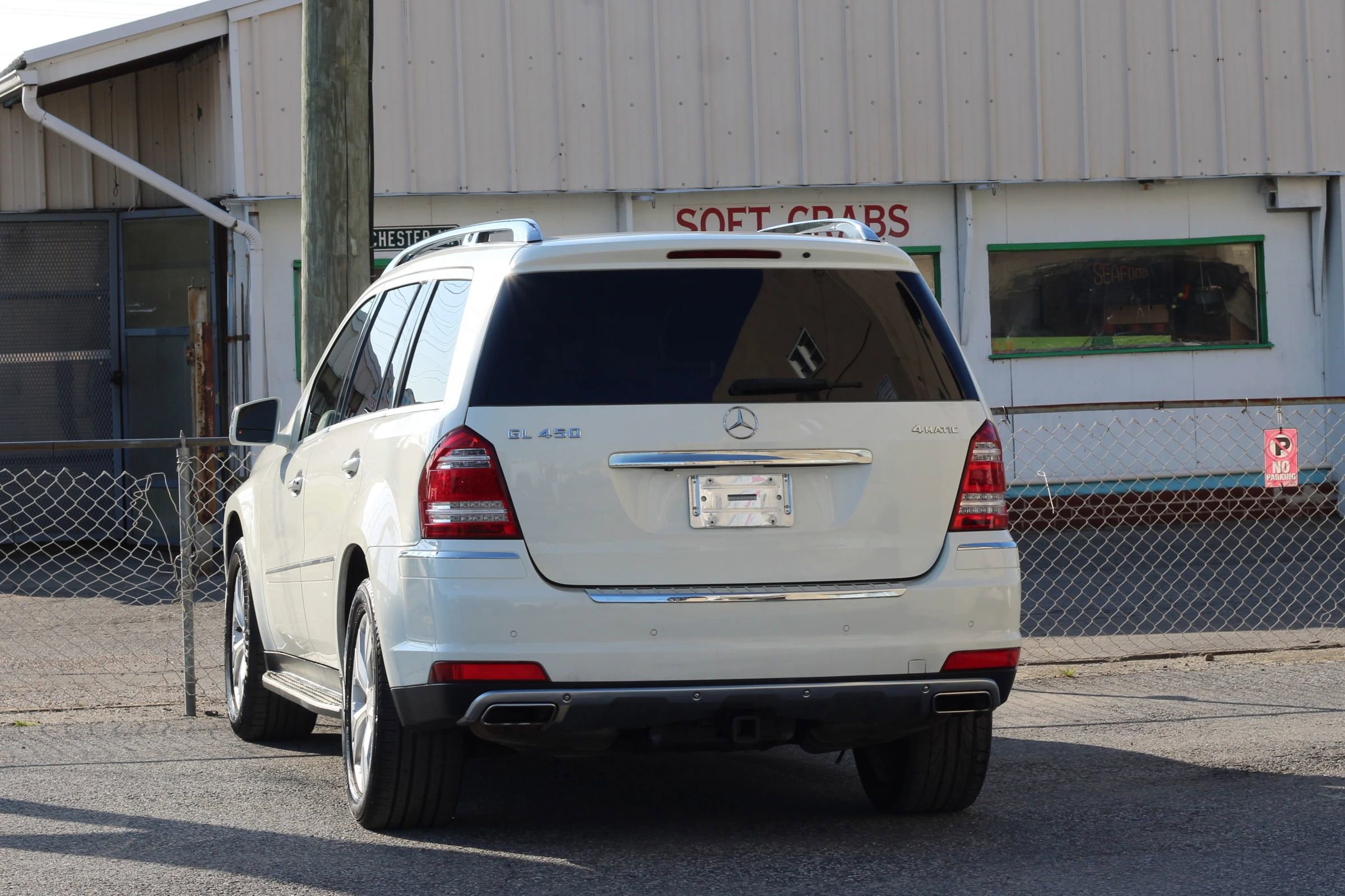 Used 2011 Mercedes-Benz GL 450 4MATIC image 6