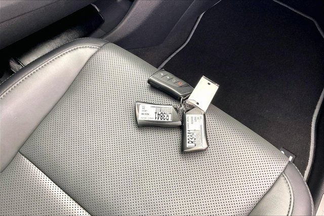Used 2024 Lexus RZ 300e Premium FWD image 10