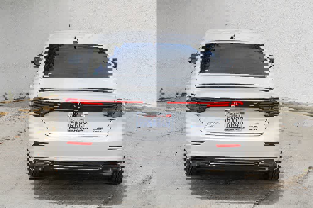 Used 2024 Honda Accord Sport image 7