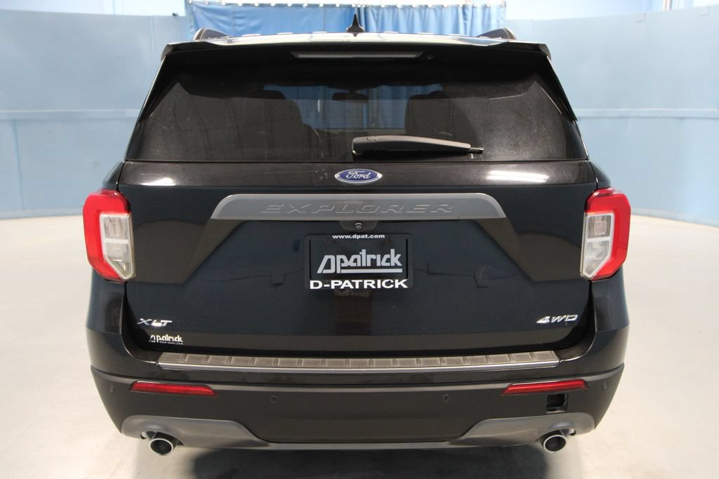 Used 2021 Ford Explorer XLT w/ Equipment Group 202A AWD/4WD image 35