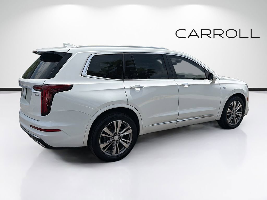 Used 2021 Cadillac XT6 Premium Luxury image 3