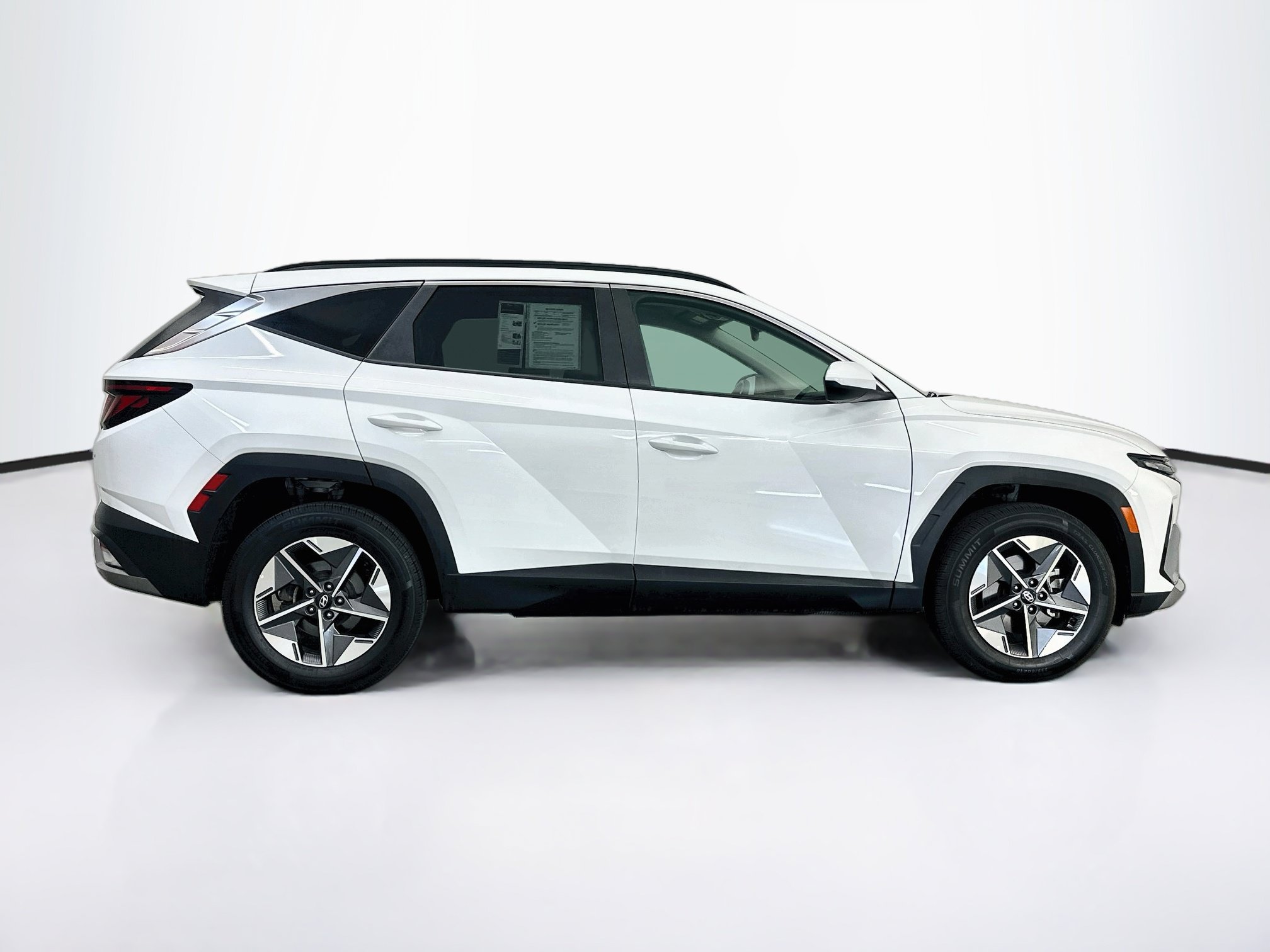 Used 2025 Hyundai Tucson SEL AWD/4WD image 10