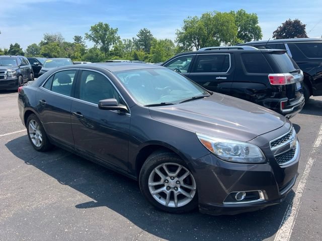 Used 2013 Chevrolet Malibu Eco w/ Navigation Package FWD image 2
