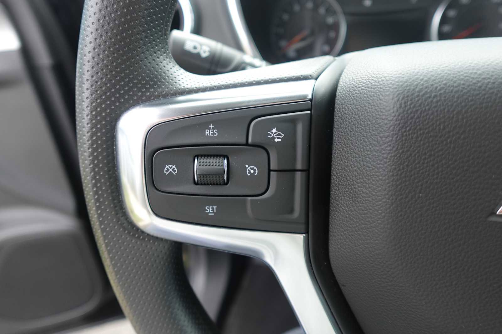 Used 2025 Chevrolet Blazer LT image 15