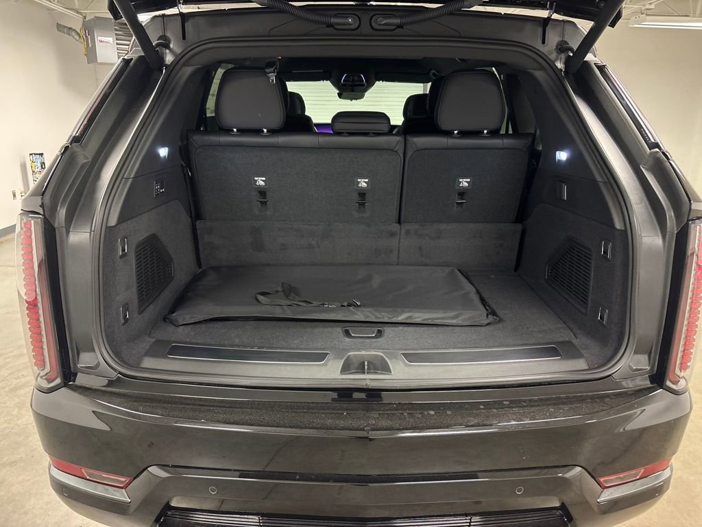 New 2025 Cadillac Escalade IQ Sport 1 w/ Smart Trailering package image 21