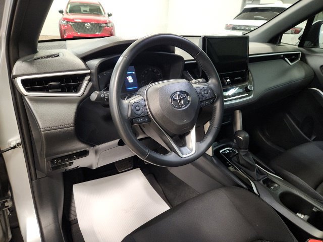 Used 2024 Toyota Corolla Cross AWD Hybrid image 13