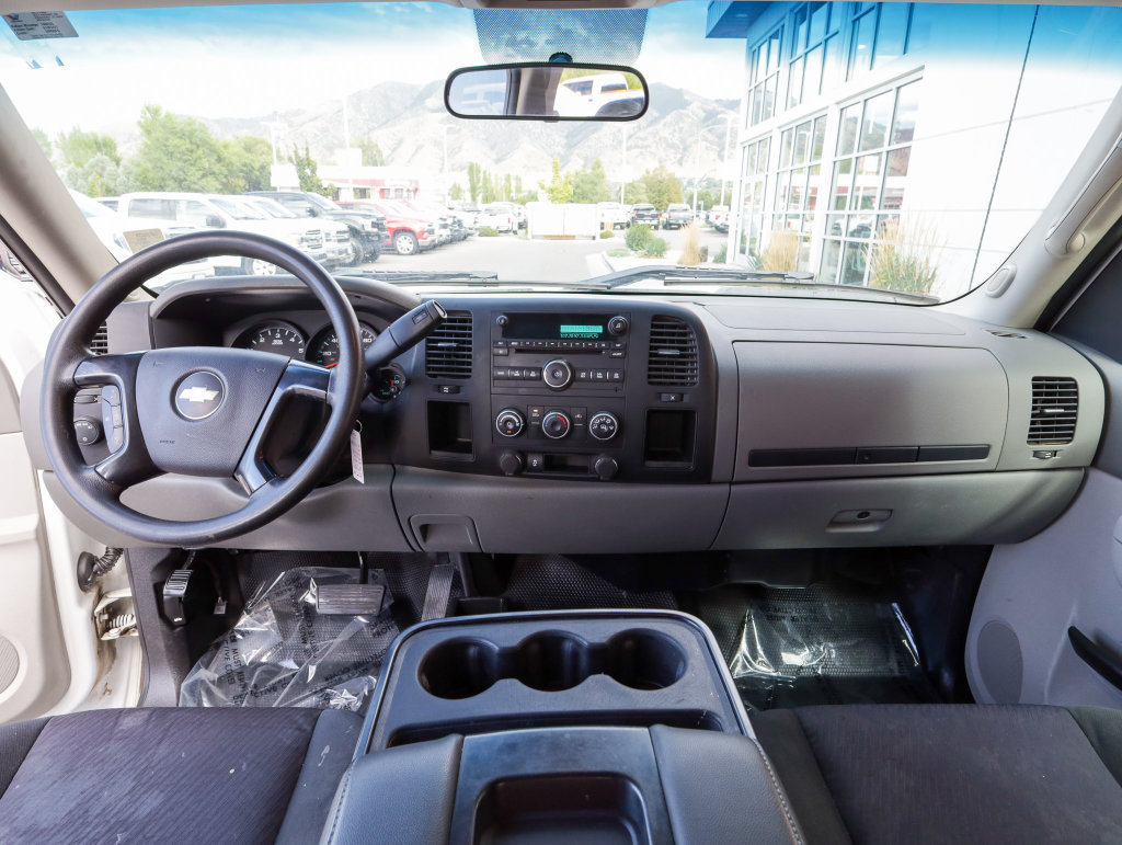 Used 2013 Chevrolet Silverado 1500 W/T w/ Skid Plate Package AWD/4WD image 17
